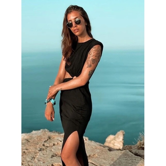 Black Cut Out Sides Ring Detail Shoulder Pad Long Dress Leg Slit - Picture 5 of 6